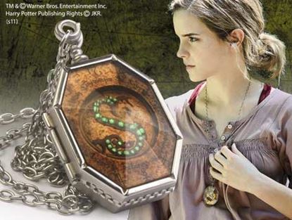 Picture of Réplica Collar "Medallón de Salazar Slytherin - Horrocrux" - Harry Potter