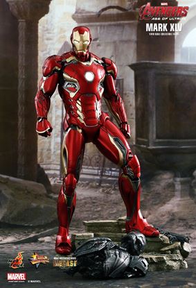 Imagen de Vengadores La Era de Ultrón Figura MMS Diecast 1/6 Iron Man Mark XLV 30 cm