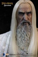 Picture of El Señor de los Anillos Figura 1/6 Saruman 30 cm