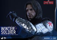 Foto de Captain America: Civil War - Movie Masterpiece Series 1/6 Winter Soldier 31 cm