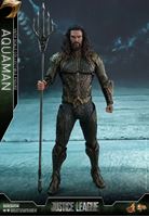 Foto de Justice League Figura Movie Masterpiece 1/6 Aquaman 30 cm