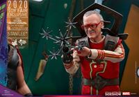 Foto de Thor Ragnarok Figura Movie Masterpiece 1/6 Stan Lee Hot Toys Exclusive 30 cm