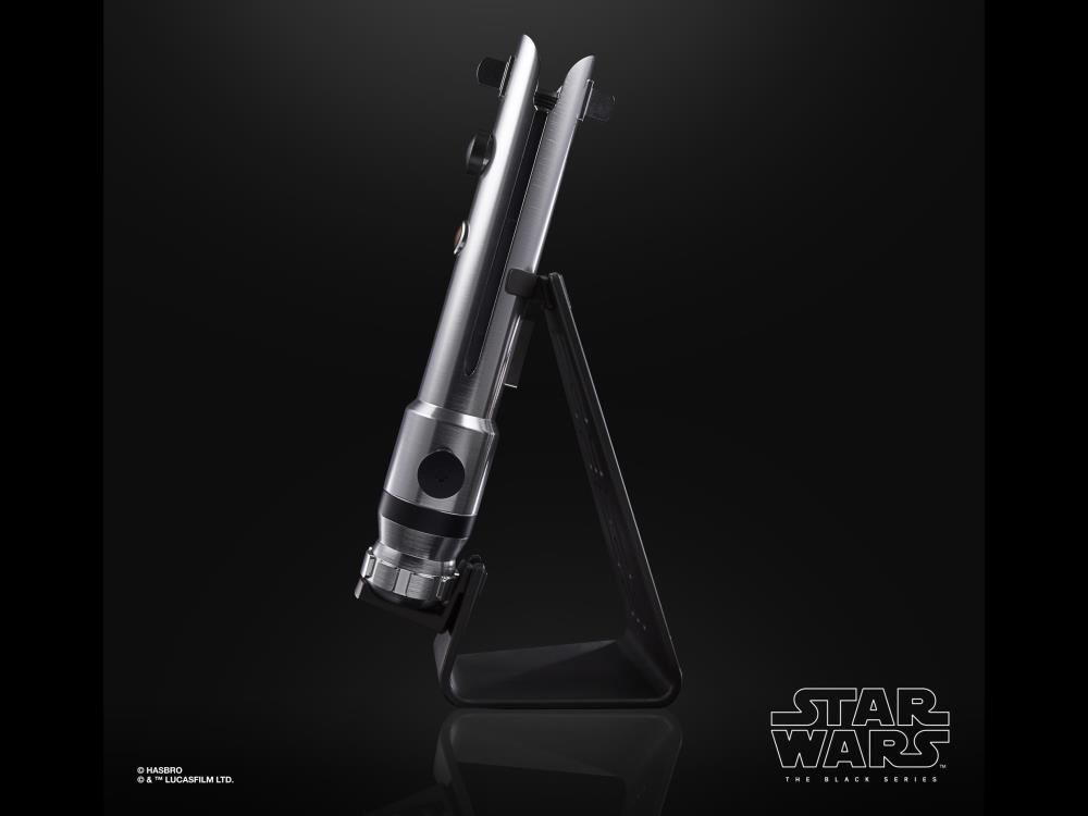 hasbrostarwarstheblackseriesahsokatanoforcefxelitelightsaber