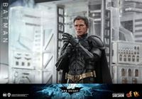 Picture of Batman The Dark Knight Rises Figura Movie Masterpiece 1/6 Batman 32 cm RESERVA