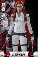 Picture of Black Widow Figura Movie Masterpiece 1/6 Black Widow Snow Suit Version 28 cm RESERVA