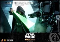 Foto de Star Wars The Mandalorian Figura 1/6 Luke Skywalker 30 cm RESERVA