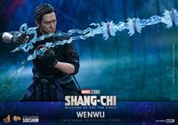 Foto de Shang-Chi and the Legend of the Ten Rings Figura Movie Masterpiece 1/6 Wenwu 28 cm