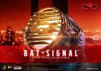 Foto de The Batman Movie Masterpiece Replica 1/6 Bat-Signal 23 cm