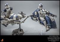 Picture of Star Wars The Clone Wars Figura 1/6 Heavy Weapons Clone Trooper & BARC Speeder with Sidecar 30 cm