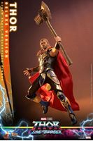 Foto de Thor: Love and Thunder Masterpiece Figura 1/6 Thor (Deluxe Version) 32 cm