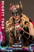Foto de Thor: Love and Thunder Masterpiece Figura 1/6 Mighty Thor 29 cm