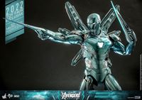 Picture of Vengadores: Endgame Figura Diecast 1/6 Iron Man Mark LXXXV (Holographic Version) 2022 Toy Fair Exclusive 33 cm