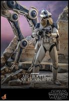 Foto de Star Wars The Clone Wars Figura 1/6 ARF Trooper & 501st Legion AT-RT 30 cm RESERVA