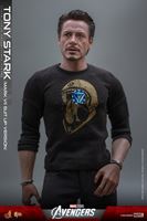 Picture of Los Vengadores Figura Movie Masterpiece 1/6 Tony Stark (Mark VII Suit-Up Version) 31 cm