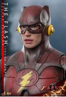 Foto de The Flash Figura Movie Masterpiece 1/6 The Flash (Young Barry) (Deluxe Version) 30 cm