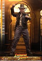 Foto de Indiana Jones Figura Movie Masterpiece 1/6 Indiana Jones (Deluxe Version) 30 cm RESERVA