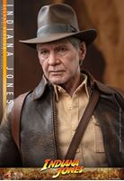 Foto de Indiana Jones Figura Movie Masterpiece 1/6 Indiana Jones (Deluxe Version) 30 cm RESERVA