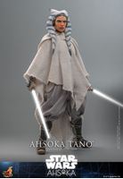 Foto de Star Wars: Ahsoka Figura 1/6 Ahsoka Tano 28 cm RESERVA