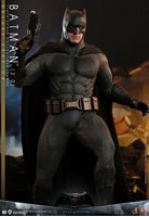 Foto de Batman v Superman: El amanecer de la justicia Figura Movie Masterpiece 1/6 Batman 2.0 (Deluxe Version) 30 cm