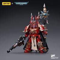 Foto de Warhammer 40k Figura 1/18 Chaos Space Marines Crimson Slaughter Sorcerer Lord in Terminator Armour 12 cm