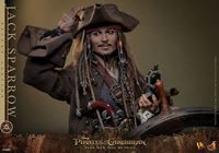 Foto de Piratas del Caribe: La venganza de Salazar Figura DX 1/6 Jack Sparrow (Deluxe Version) 30 cm RESERVA