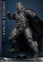 Foto de Batman v Superman: El amanecer de la justicia Figura Movie Masterpiece 1/6 Armored Batman 2.0 (Deluxe Version) 33 cm