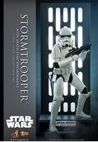 Foto de Star Wars Figura Movie Masterpiece 1/6 Stormtrooper with Death Star Environment 30 cm
