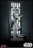 Foto de Star Wars Figura Movie Masterpiece 1/6 Stormtrooper with Death Star Environment 30 cm RESERVA