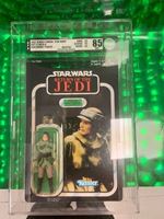 Foto de Princess Leia Organa (in combat poncho) RTOJ  77 BACK  AFA 85 (C85 B85 F85)