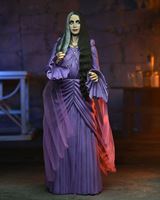 Foto de Rob Zombie's The Munsters Figura Ultimate Lily Munster 18 cm