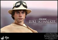 Foto de Star Wars Episodio IV - Una Nueva Esperanza Figura 1/6 Luke Skywalker Movie Masterpiece 30 cm