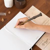 Foto de Cuaderno A5 con Luz Lumos + Boli Varita - Harry Potter